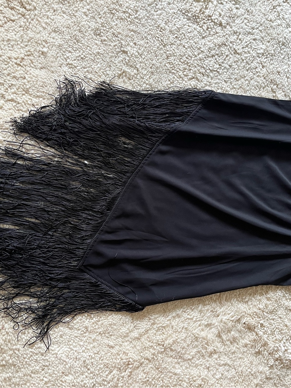 Black Fringe Asymmetric Sleeveless Tunic Top w/Fun Fringes at bottom. Sz L NEW - Picture 4 of 7